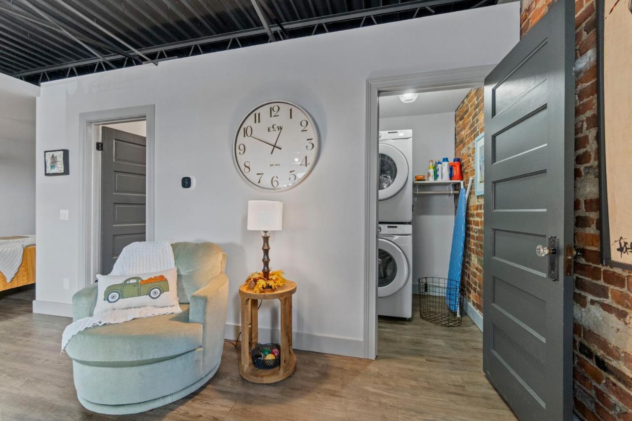 The 418. An 1866 Build With Modern Comforts Fort Wayne Exterior foto