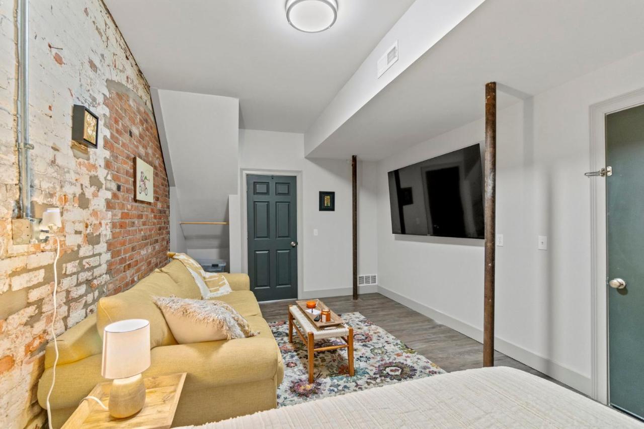 The 418. An 1866 Build With Modern Comforts Fort Wayne Exterior foto